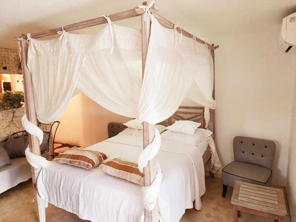 Perle Stone Studio- Bed And Breakfast ซิมป์สันเบย์ ภายนอก รูปภาพ